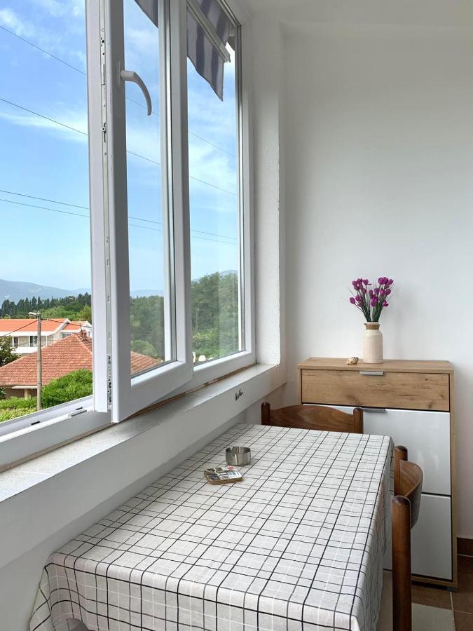 Apartman Dma Tivat Exterior foto